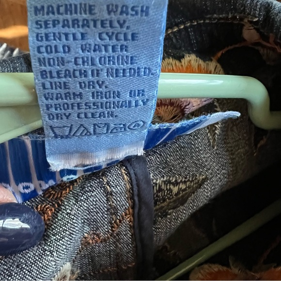 Doncaster Dark Denim Floral Embroidered Jean Jacket Cropped Boho Peacoat Size 10 - Picture 10 of 12